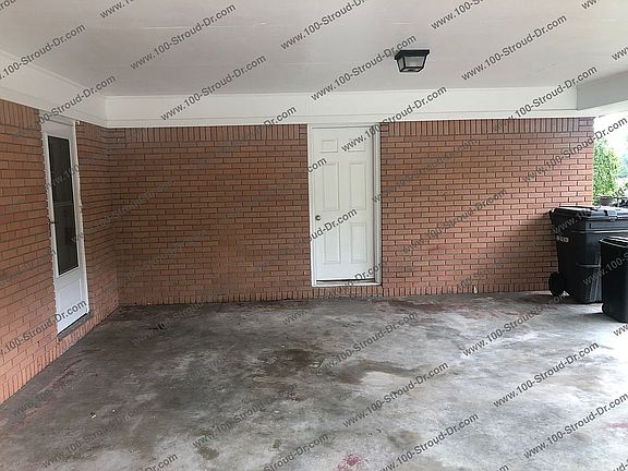 3rd image of 100 Stroud Dr SE