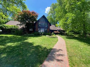 1028 Meadowbrook Ln, Louisa, KY 41230