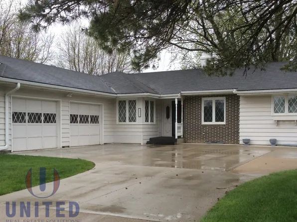 3231 S Lakeport St, Sioux City, IA 51106