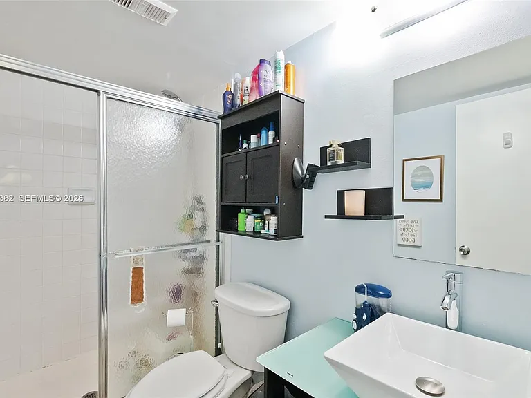 10053 Winding Lake Rd #101 — Photo 19