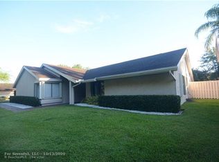 9381 SW 12th Ct, Plantation, FL 33324