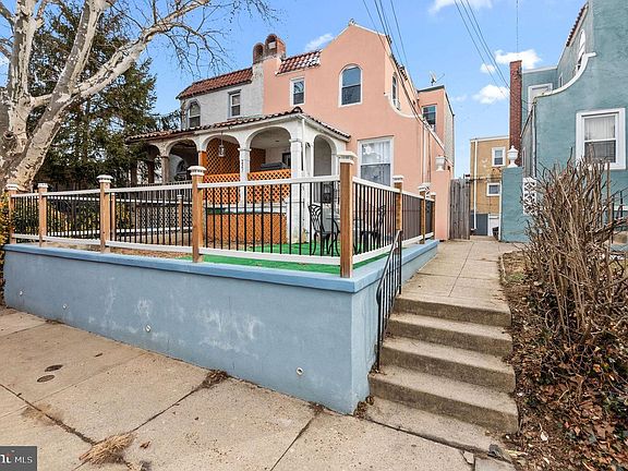 2nd image of 227 Shirley Rd