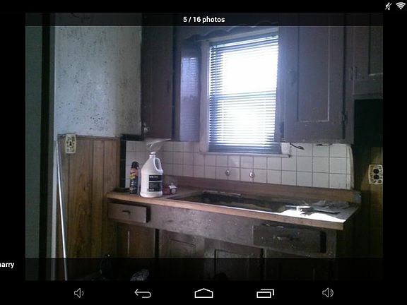 3rd image of 19345 Rosemont Ave