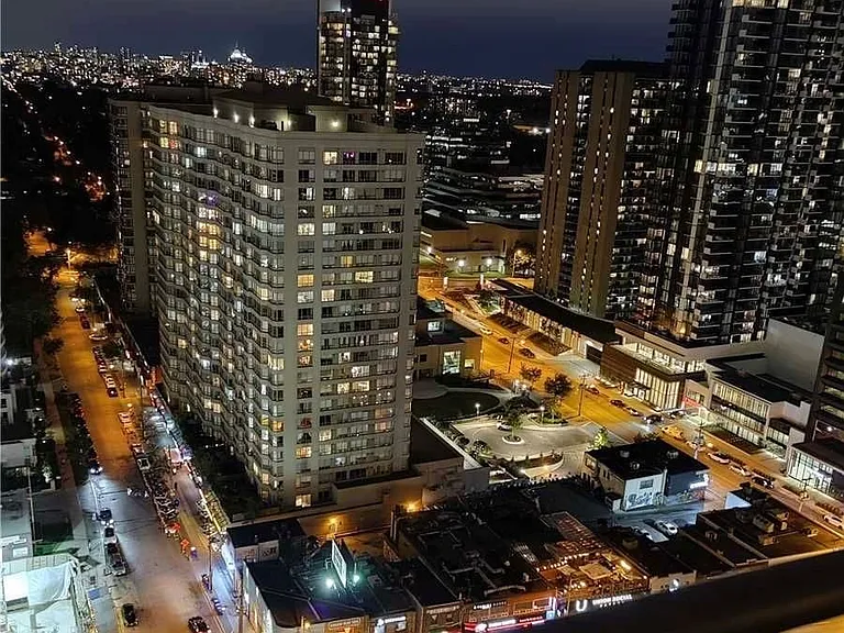 100 Upper Madison Ave #2805 — Photo 3