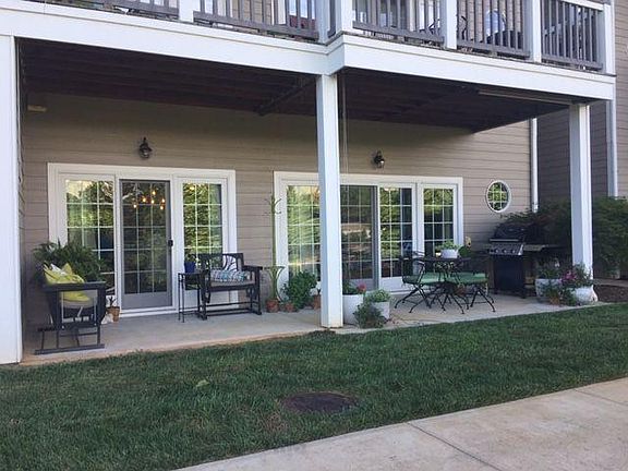3rd image of 335 S Pointe Shore Dr
