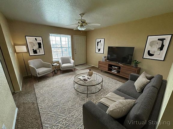 4th image of 3203 Toledo Dr APT D