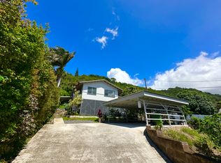 2454 Waolani Ave #A, Honolulu, HI 96817