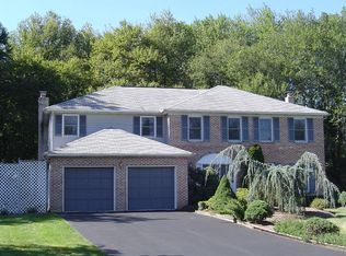 1609 Tennis Ct, Hatfield, PA 19440