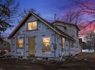 308 8th St NW, Little Falls, MN 56345