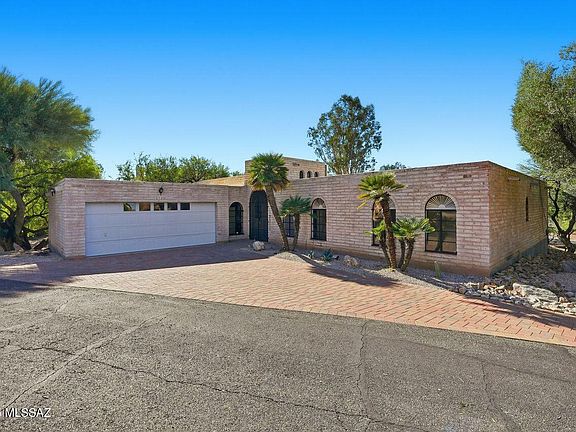 2nd image of 4730 E Apple Valley Dr