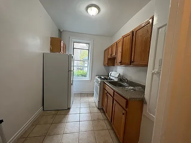 1890 Ocean Avenue — Photo 2