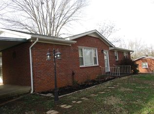 21 Garth Dr, Clarksville, TN 37040