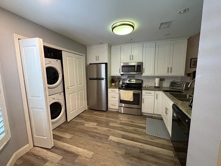 5100 Burchette Rd #2200 — Photo 6