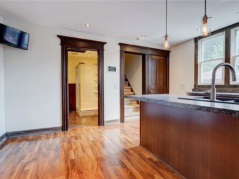 31 Birch Cres — Photo 23