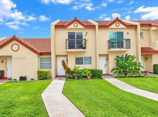Terra Lake Villas Condos, Miami, FL 33183