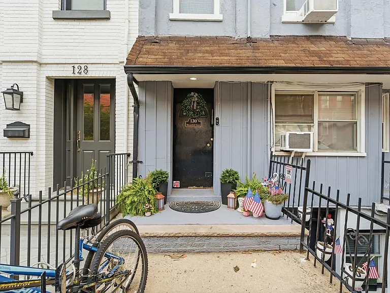 130 Bloomfield St #2 — Photo 2