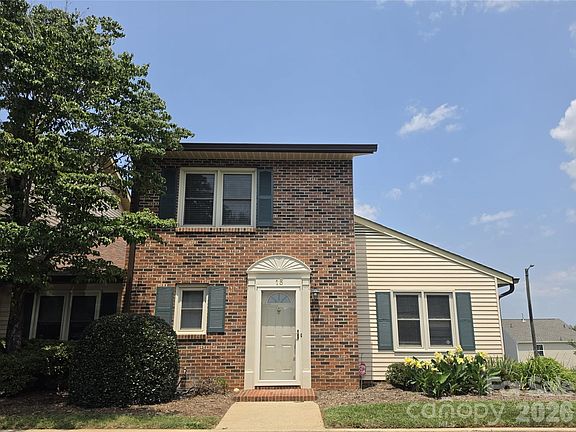 4th image of 1330 5th St NE APT 15