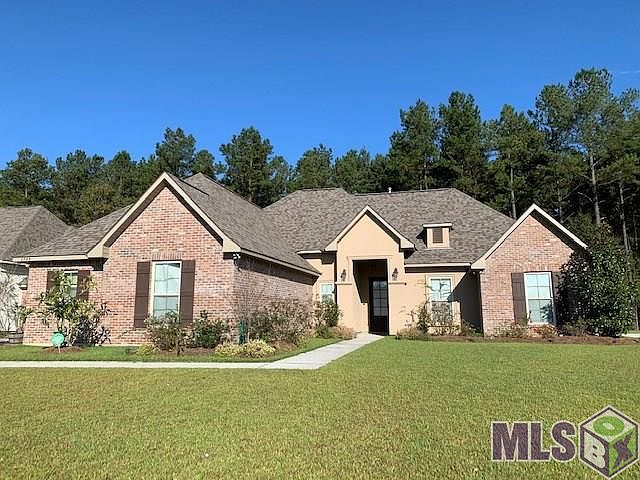 1st image of 8799 Greenleaves Dr