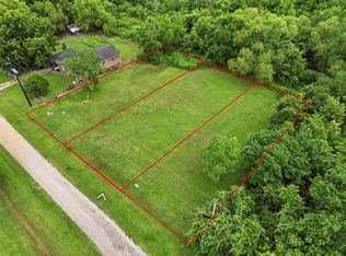 7117 Lewis Rd, Hitchcock, TX 77563