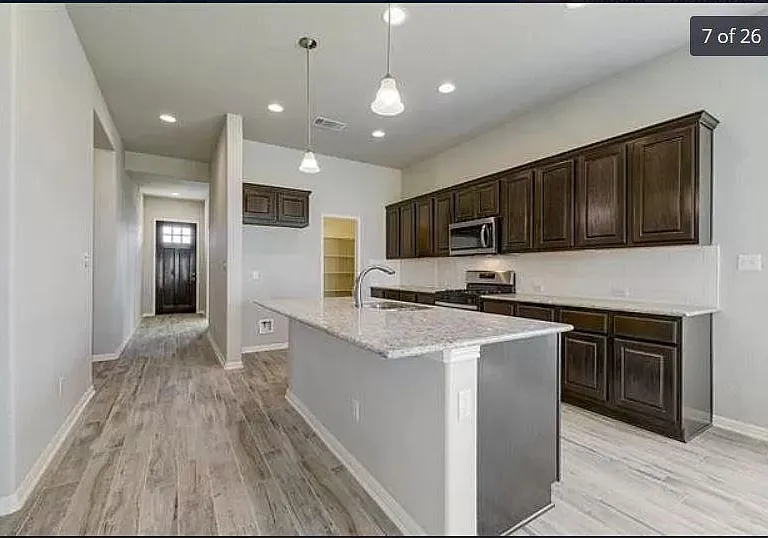 816 Centerra Hills Cir — Photo 7