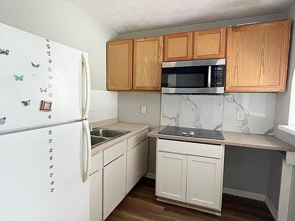 4th image of 5987 Lanier Blvd #2