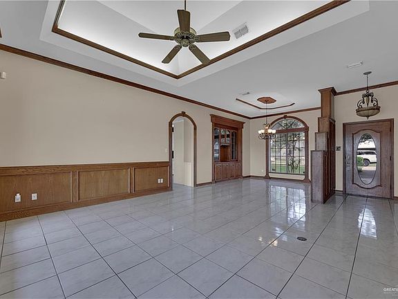 4th image of 4900 W Selinda Dr
