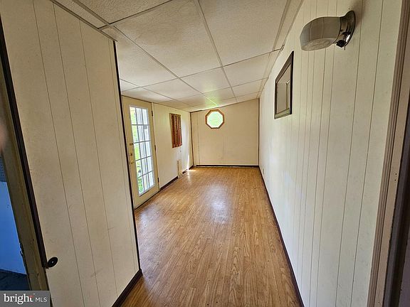 3rd image of 1118 N 7th St