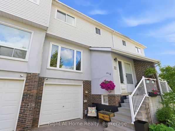 303 Garden St #12, Whitby, ON L1N 3W3