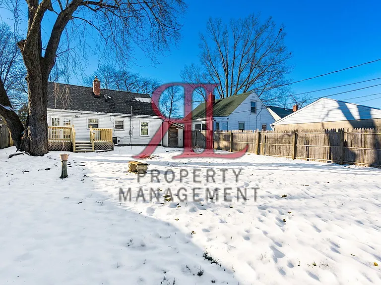 3400 Eisenhower Rd — Photo 36