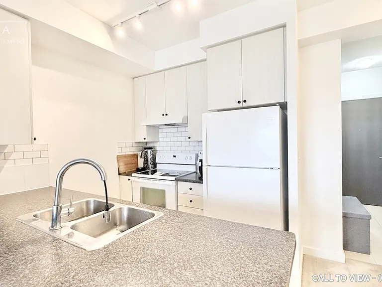 1346 Danforth Rd #1517 — Photo 2