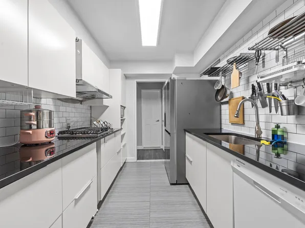 144-71 41st Avenue image 6 of 12