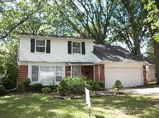 29837 Spring Hill Dr, Southfield, MI 48076