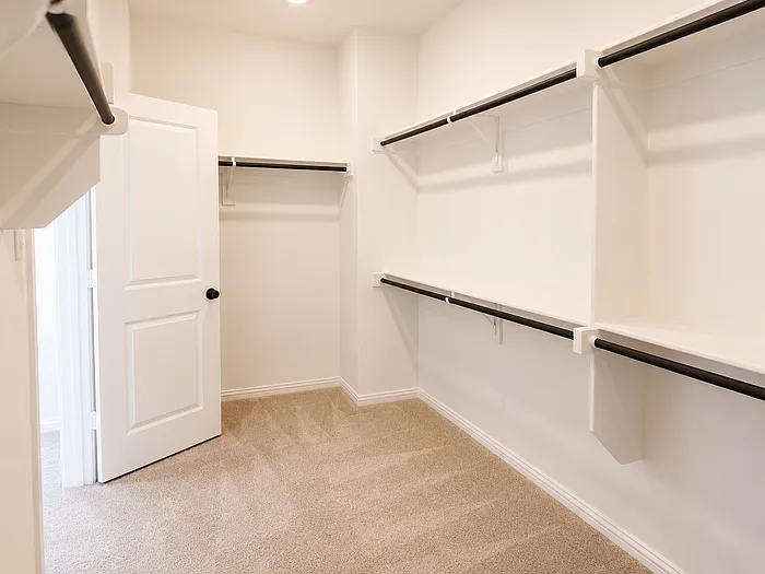 1218 Daybreak Dr — Photo 16