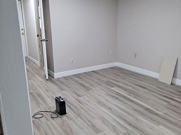 3rd image of 63 S 300 E #63