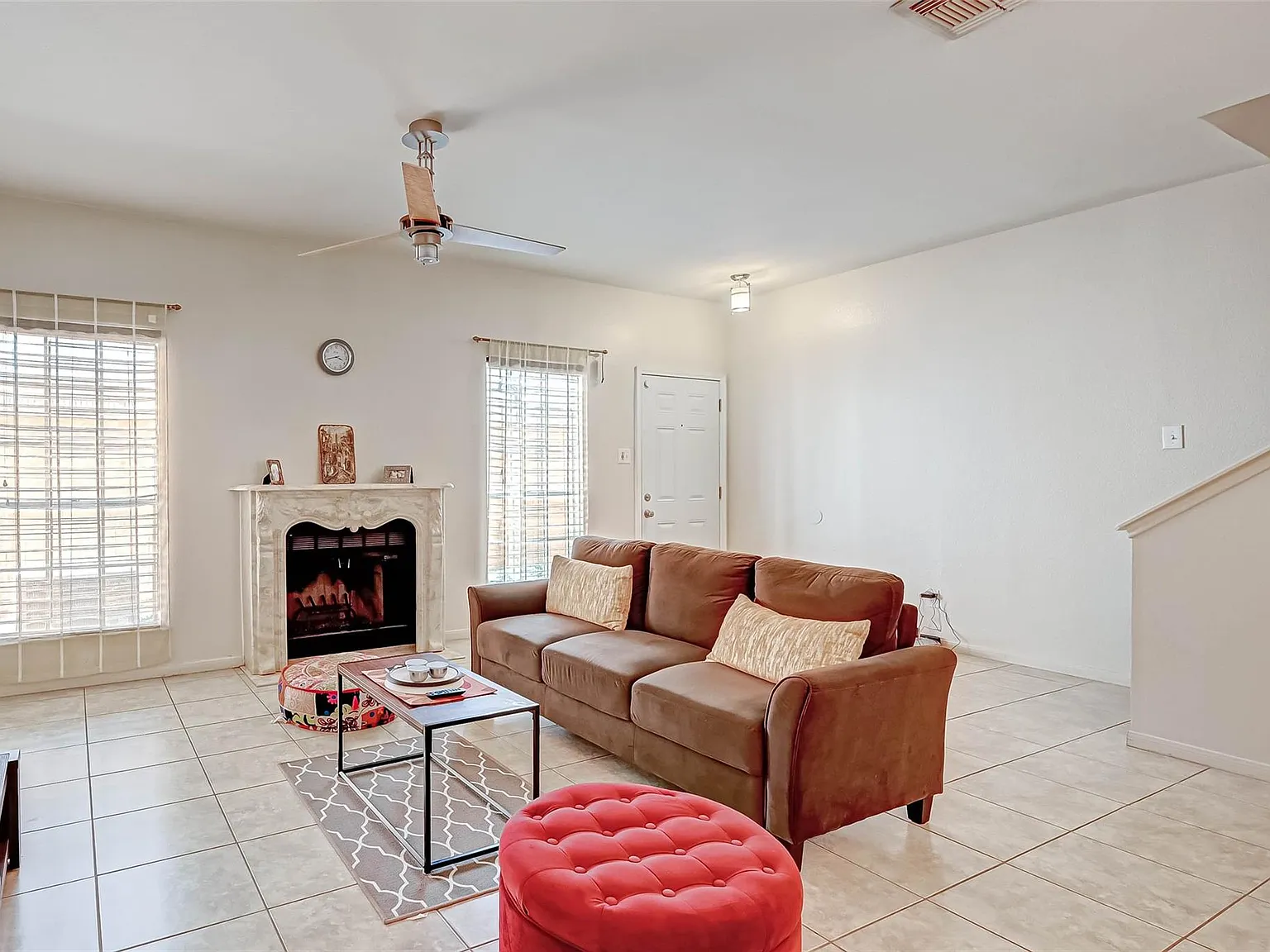 2 bed, 2.5 bath, 1620 sqft, $1,750 — Photo 1