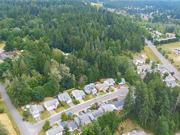 4th image of 13513 20th Avenue Ct E