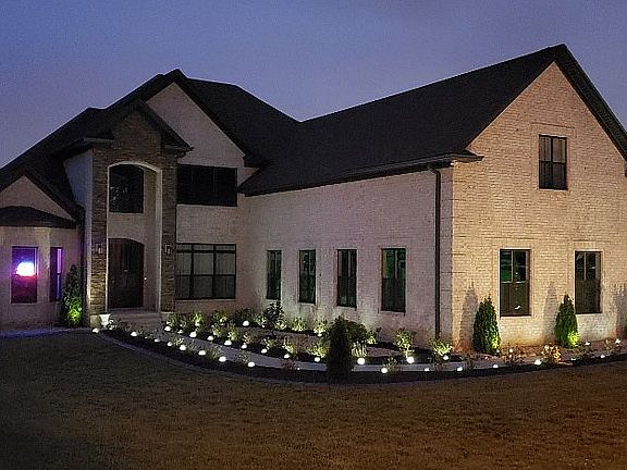 2nd image of 2212 Sagewood Ct