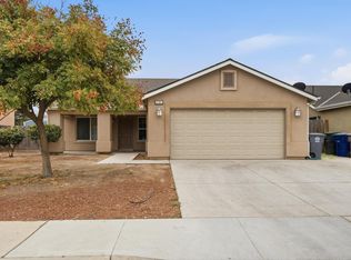 1781 Diamond Ave, Sanger, CA 93657