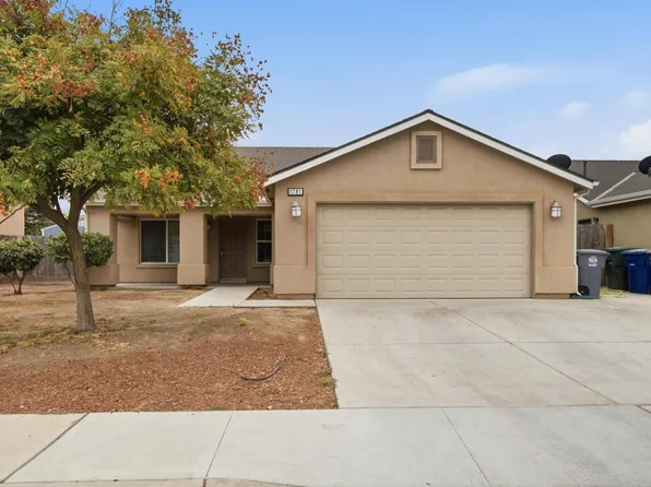 1781 Diamond Ave, Sanger, CA 93657