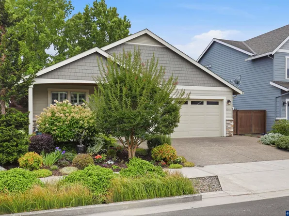 1252 Lydia Ave N, Keizer, OR 97303