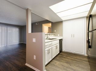 7600 Ambergate Pl APT M203, Riverside, CA 92504