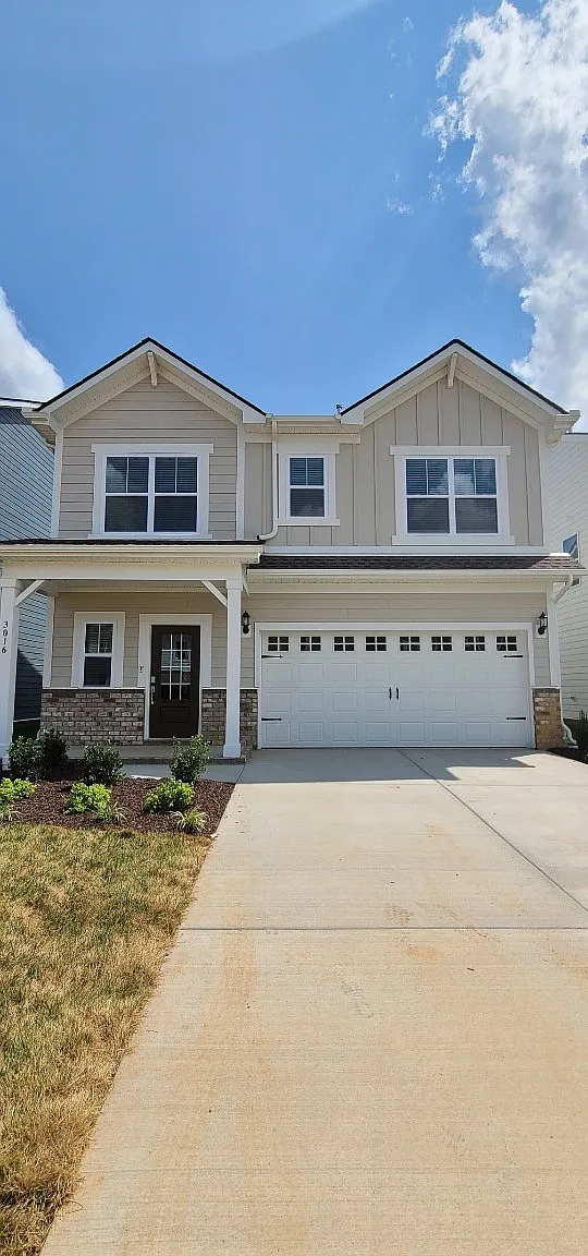 4 bed, 2.5 bath, 1828 sqft, $2,200 — Photo 4