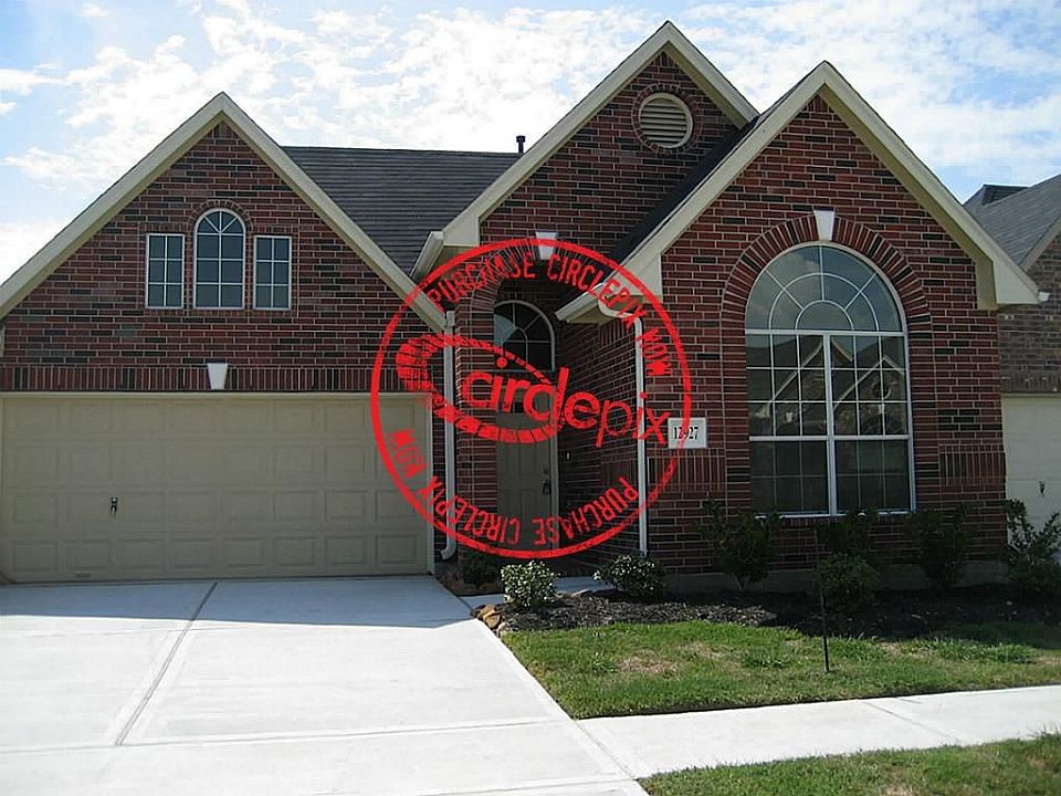 1st image of 12927 Echo Landing Dr