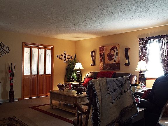 4th image of 200 College Park