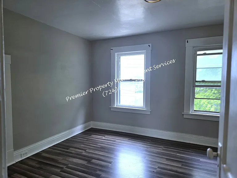 201 Mills Way — Photo 12