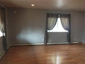 2nd image of 155 Vassar Cir