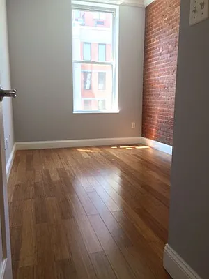 Rented by Meraki Realty LLC | media 11