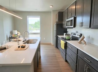 5102 Silvertree Run #14615870, Madison, WI 53705