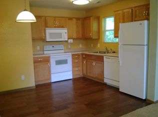 1209 SW Harvey St APT D, Topeka, KS 66604