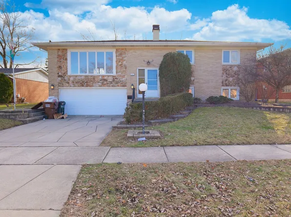 6432 Cedar Rd, Oak Forest, IL 60452